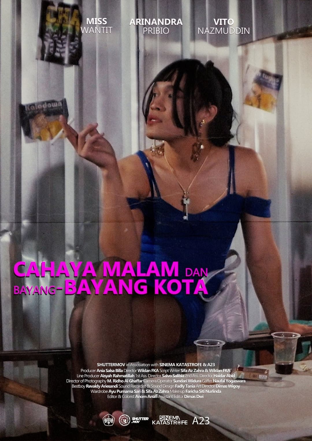 Cahaya Malam dan Bayang-bayang Kota
