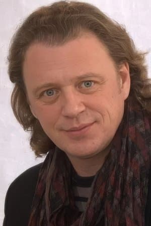 Олег Леушин