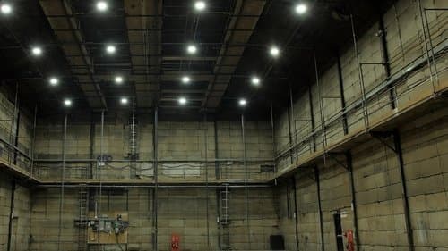 Quiet on Set: The Class Division in the Film Industry?