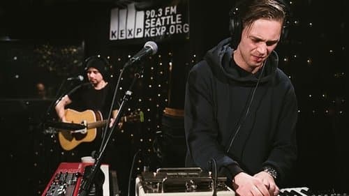 Low Roar - Live on KEXP 2014
