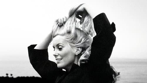 Catherine Deneuve à l'aventure ou une certaine blondeur