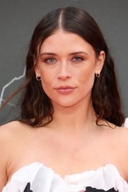 Миа Томлинсон