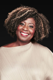 Дженнифер Холнесс