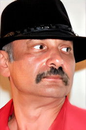 Александр Савельев