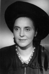 Вера Строева