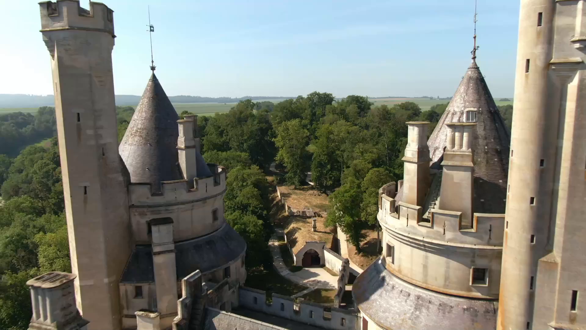 Pierrefonds : la résurrection d'un château