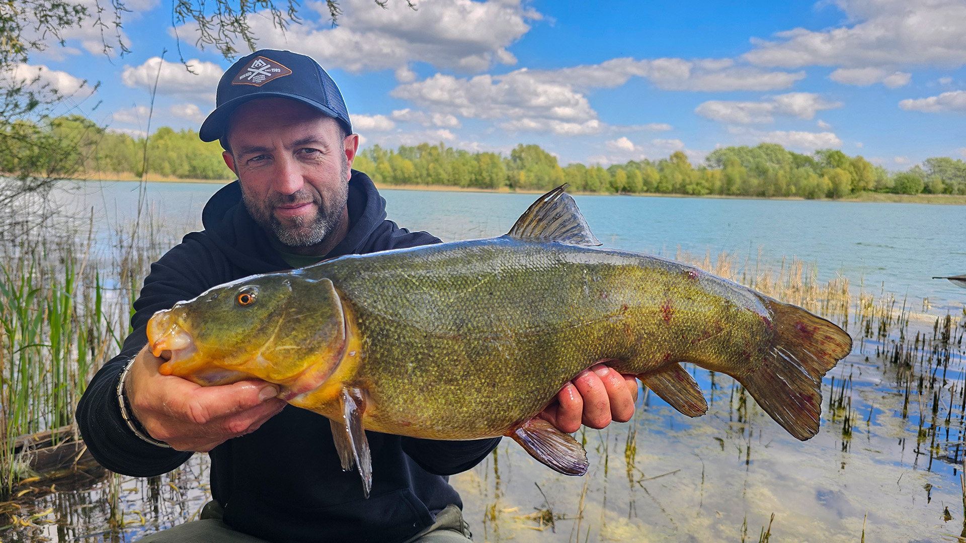 Auf große Karpfen und Schleien am Baggersee