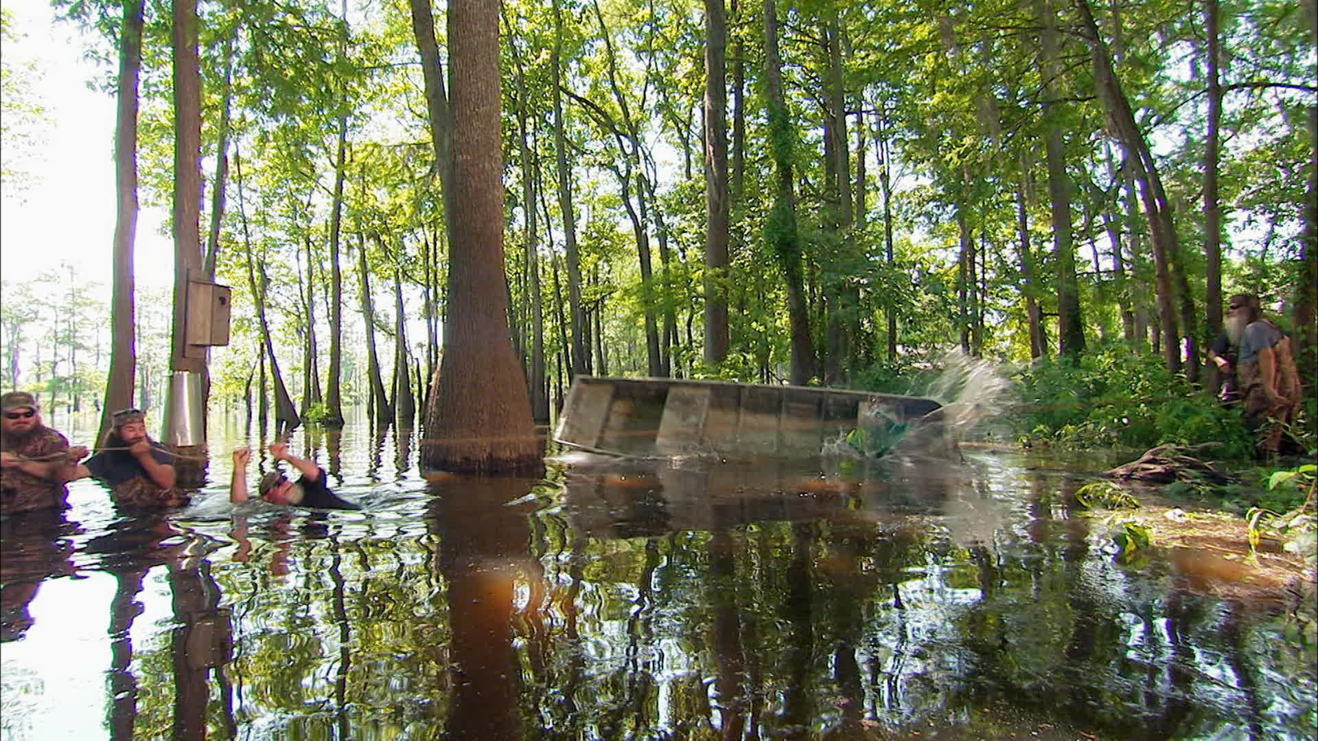 S4 E4 A-Jase-ent Living