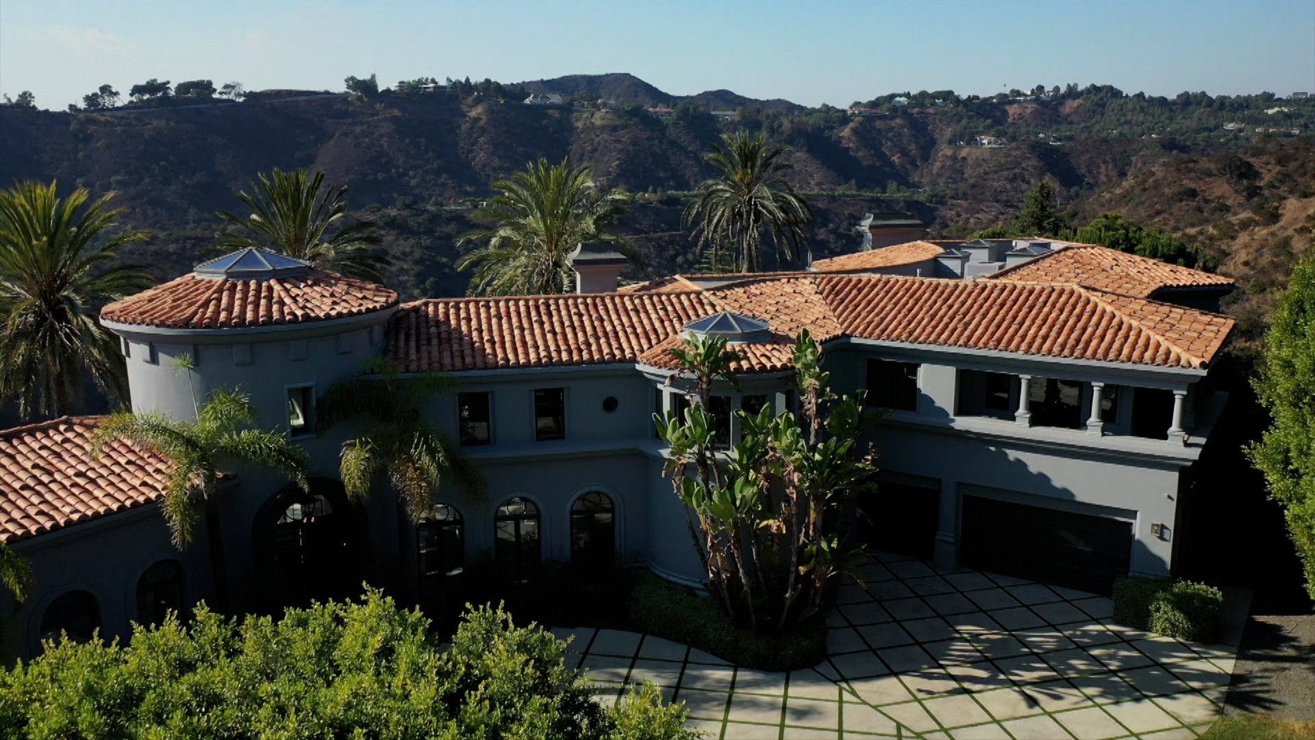 Luxury Homes Revealed