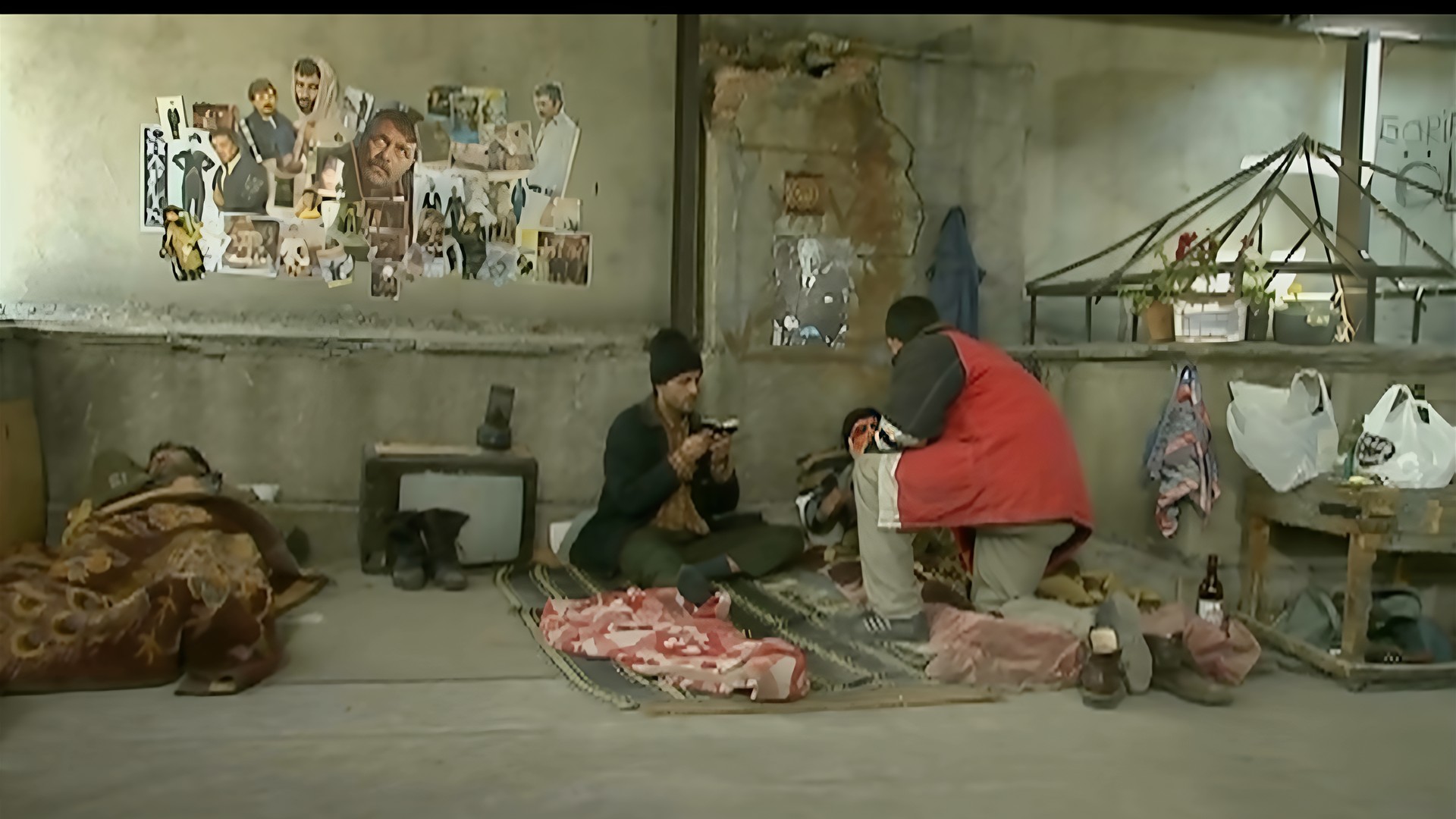 Kayip Cennet İnsanları