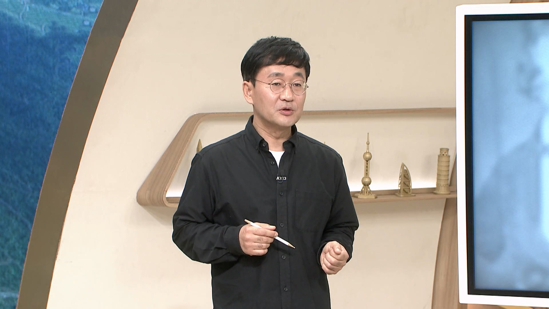 세기의 베스트셀러! 그림 형제 잔혹 동화의 비밀