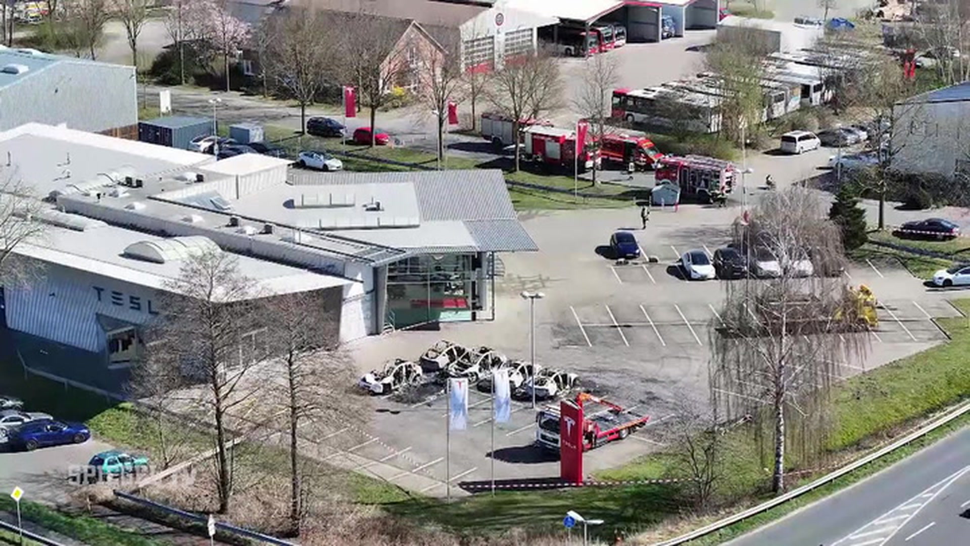 Tesla-Proteste: Wie Tech-Milliardär seine Automarke in die Krise stürzt