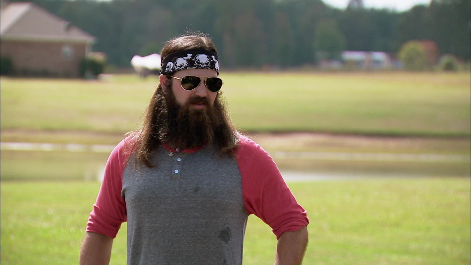 S5 E8 Fowl Playhouse