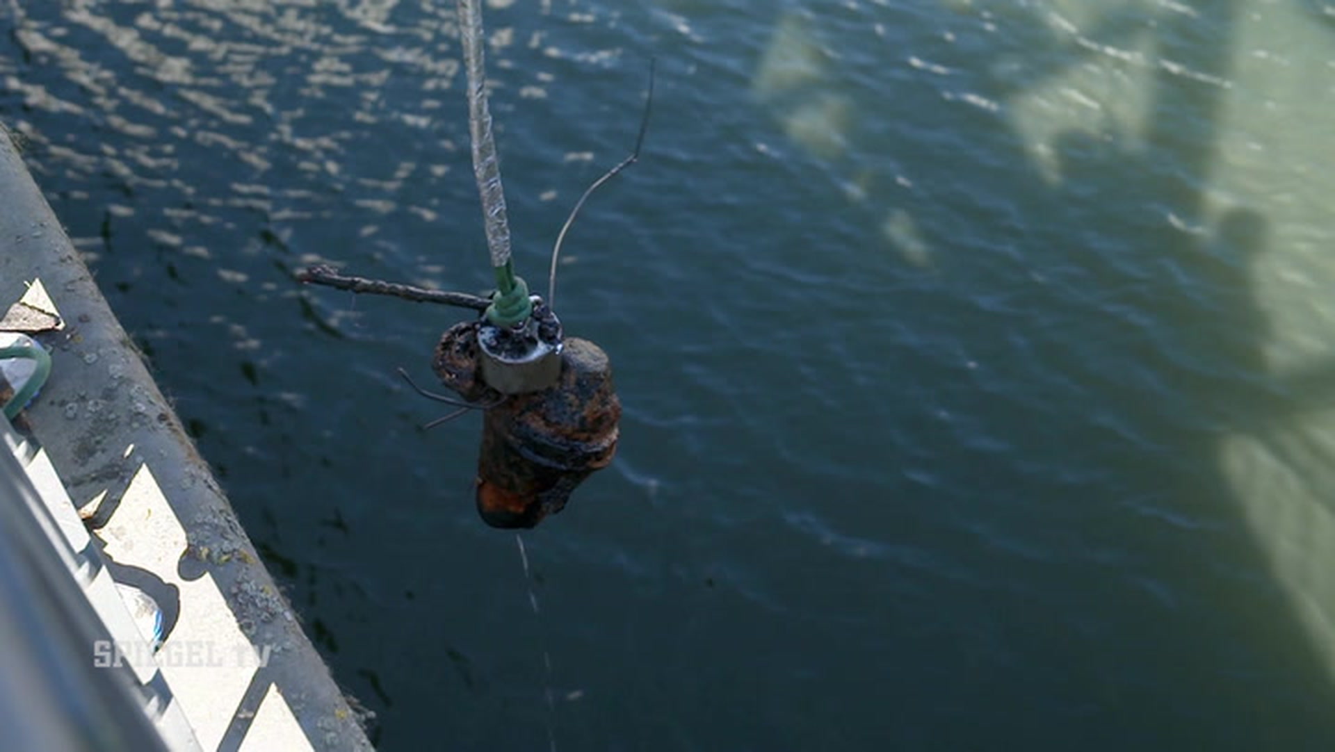 Weltkriegsmunition am Haken: »Magnetangler« in Leipzig