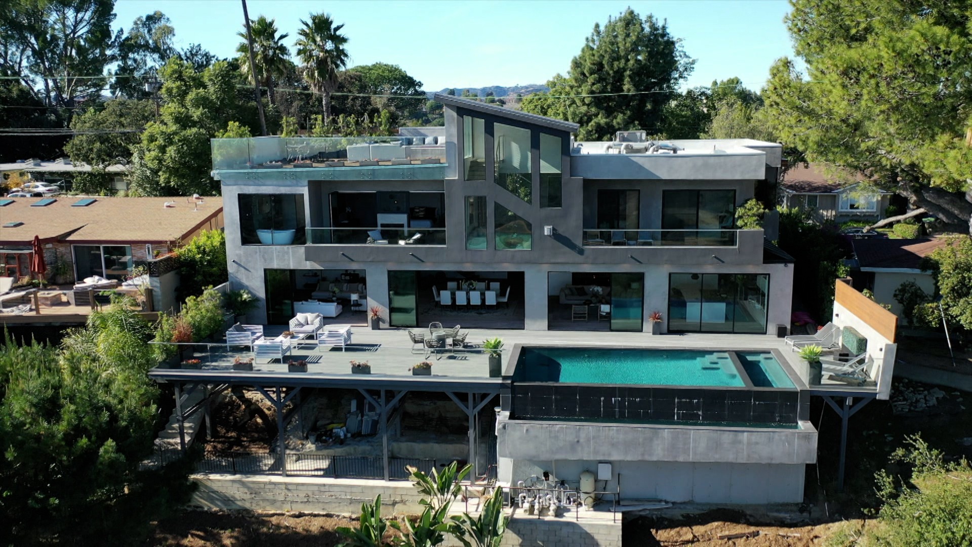 Luxury Homes Revealed