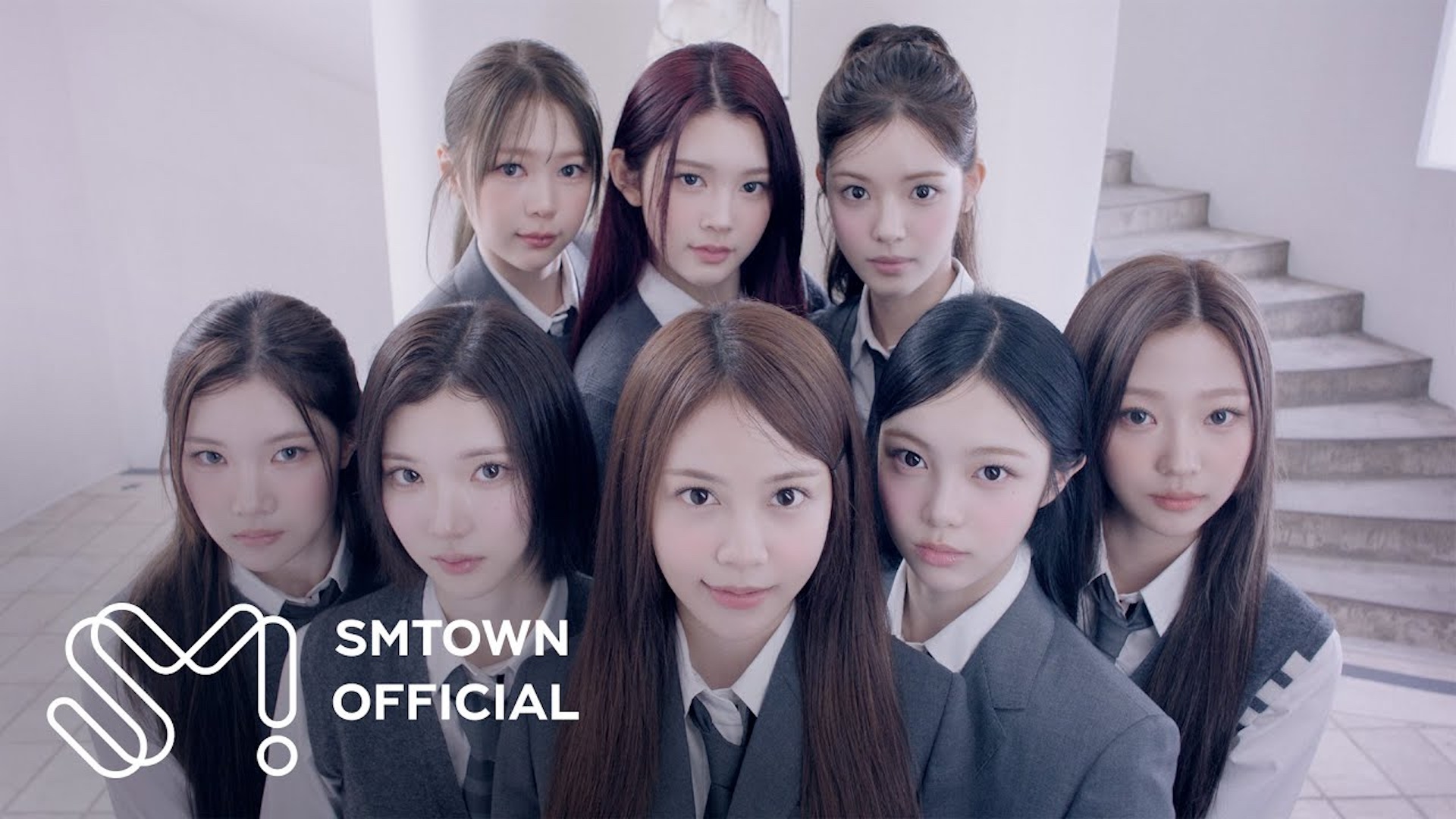 Hearts2Hearts 'FOCUS' MV