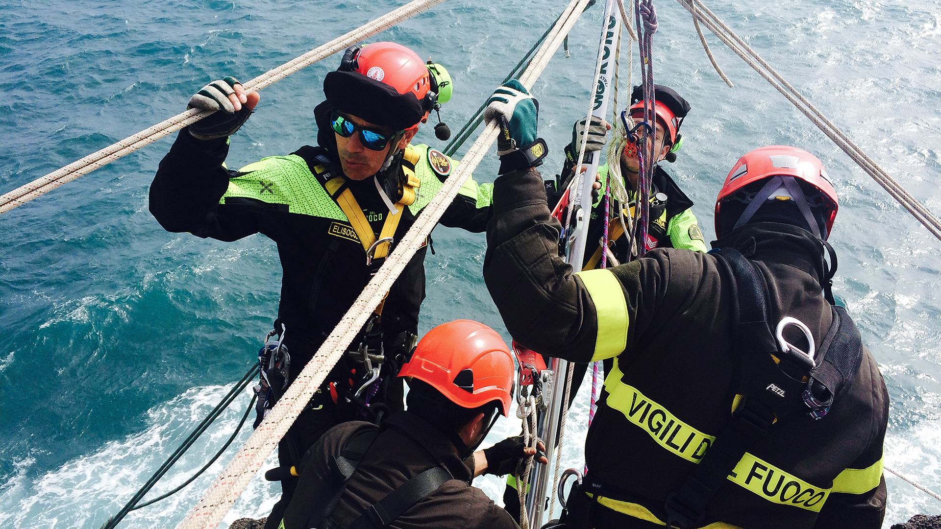 Im Schatten der Vulkane