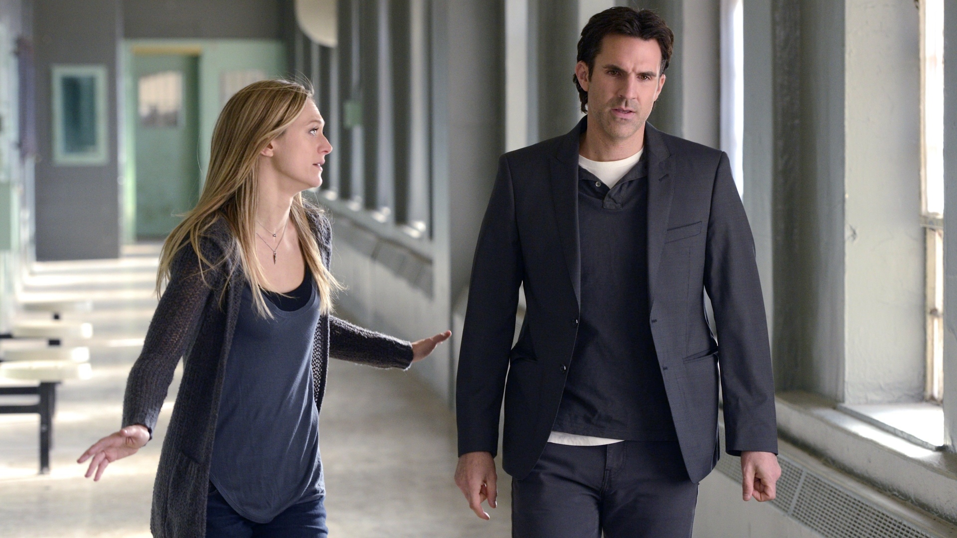 The Divide, Season 1, Episode 04, Unvergessen