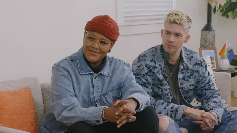 Help! Im in a Secret Relationship!