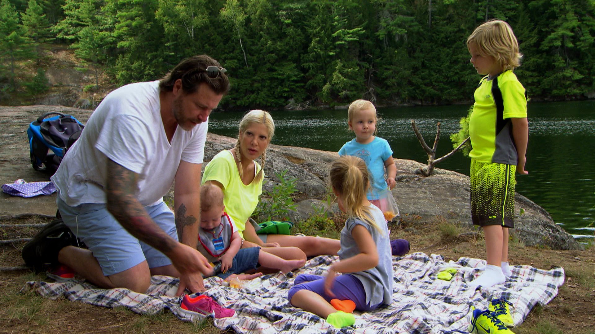 Tori & Dean: Cabin Fever