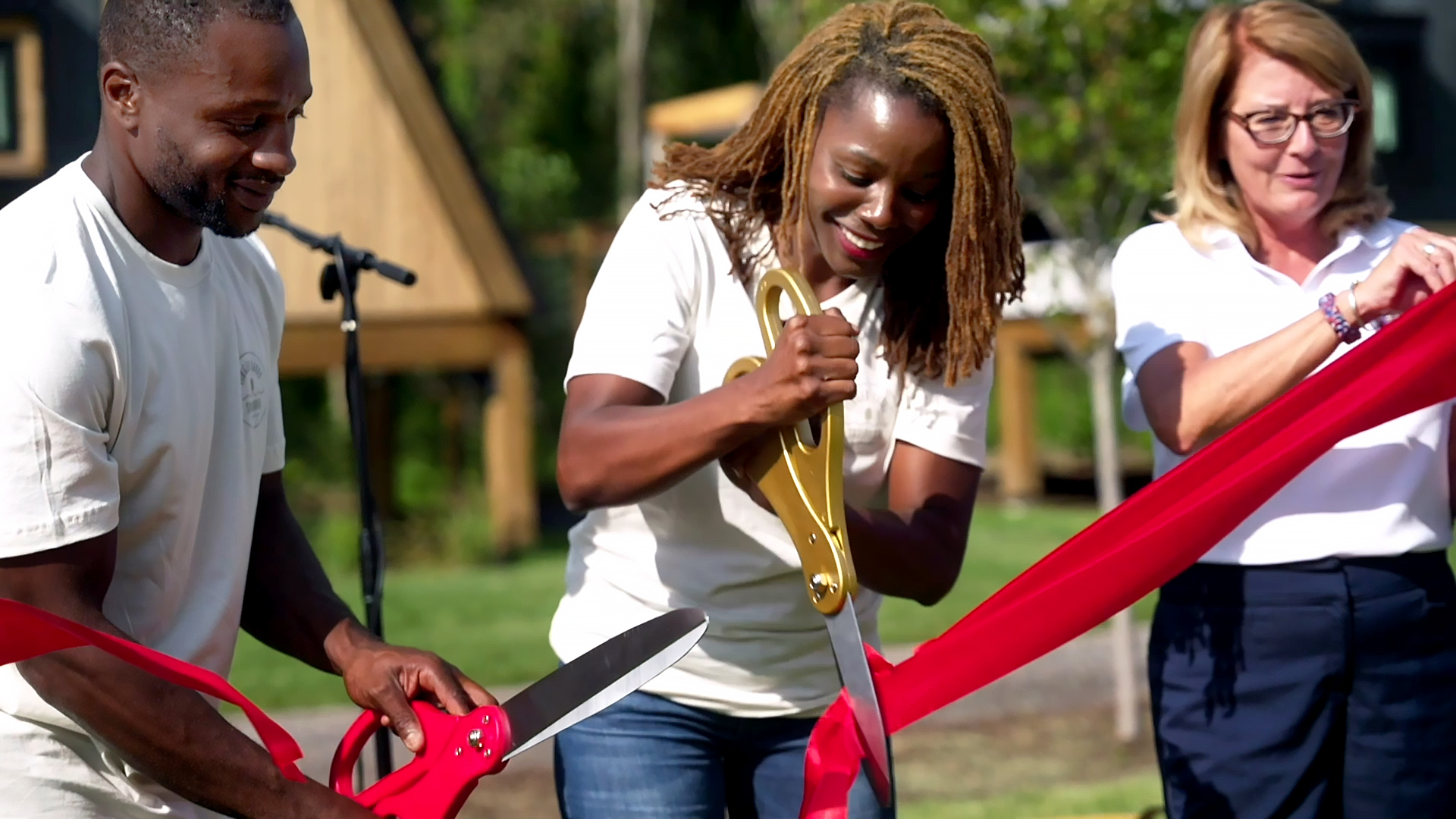 Tiny Treehouse Escape