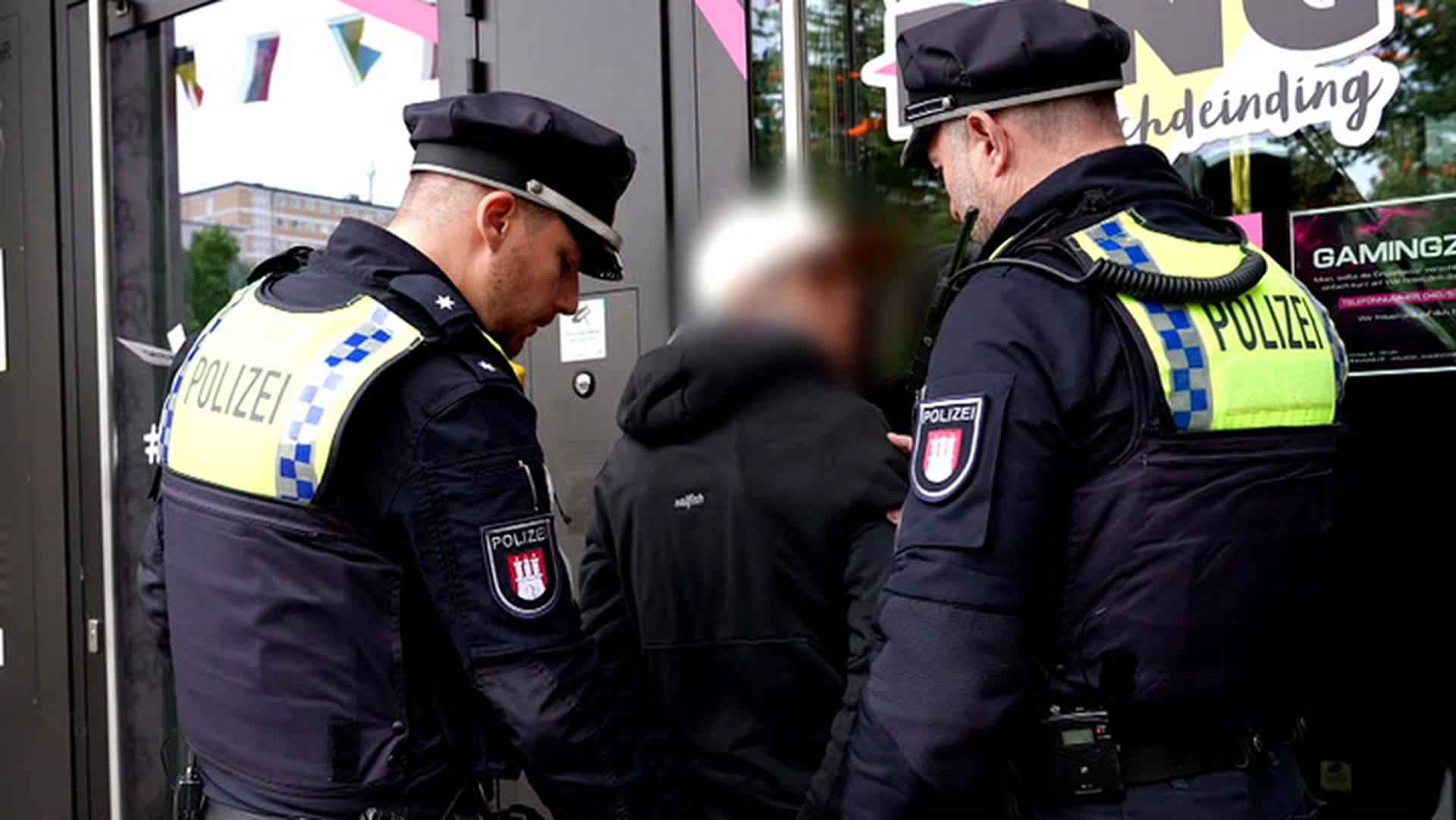 Die Polizisten der Davidwache: Eine ganz normale Nachtschicht