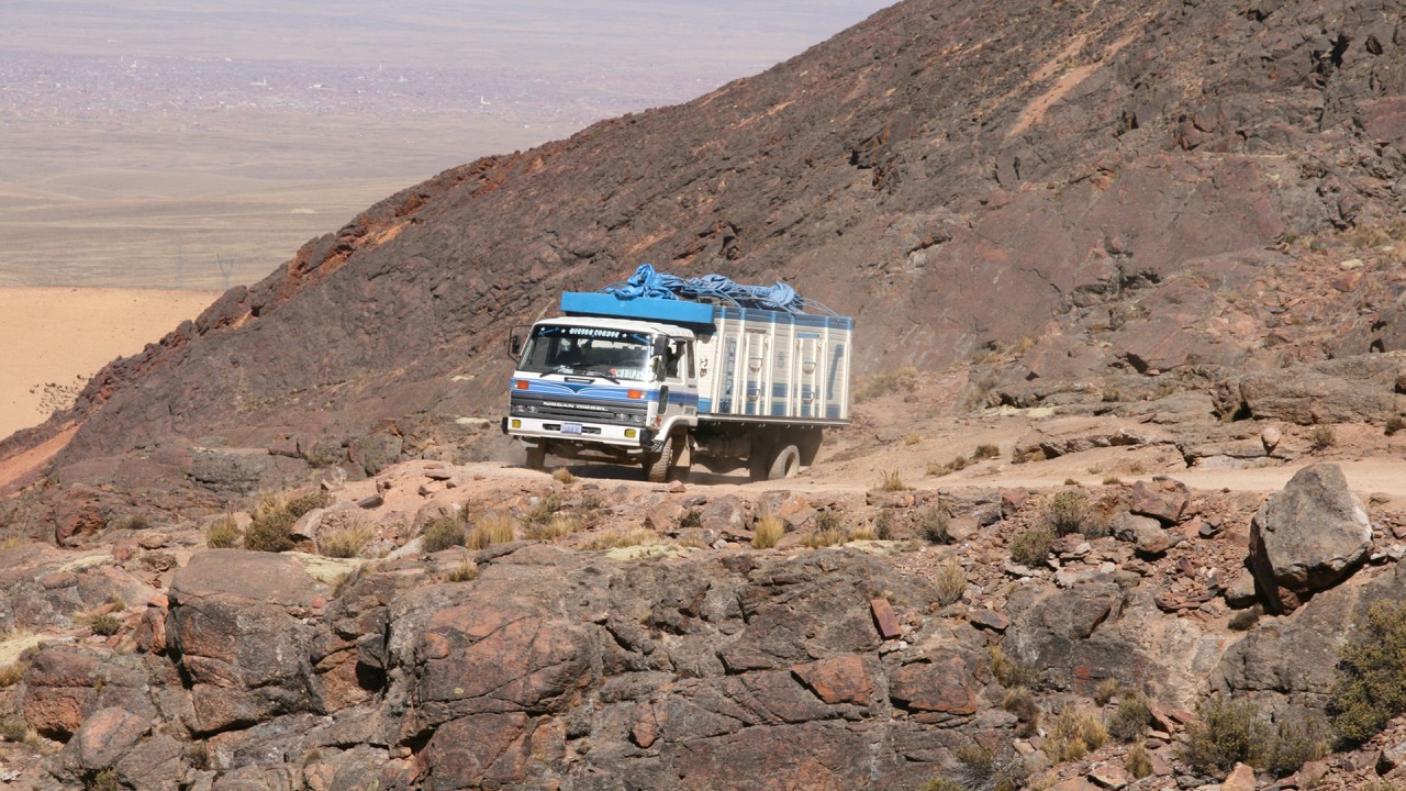 Bolivien -? Lebensader Todesstraße