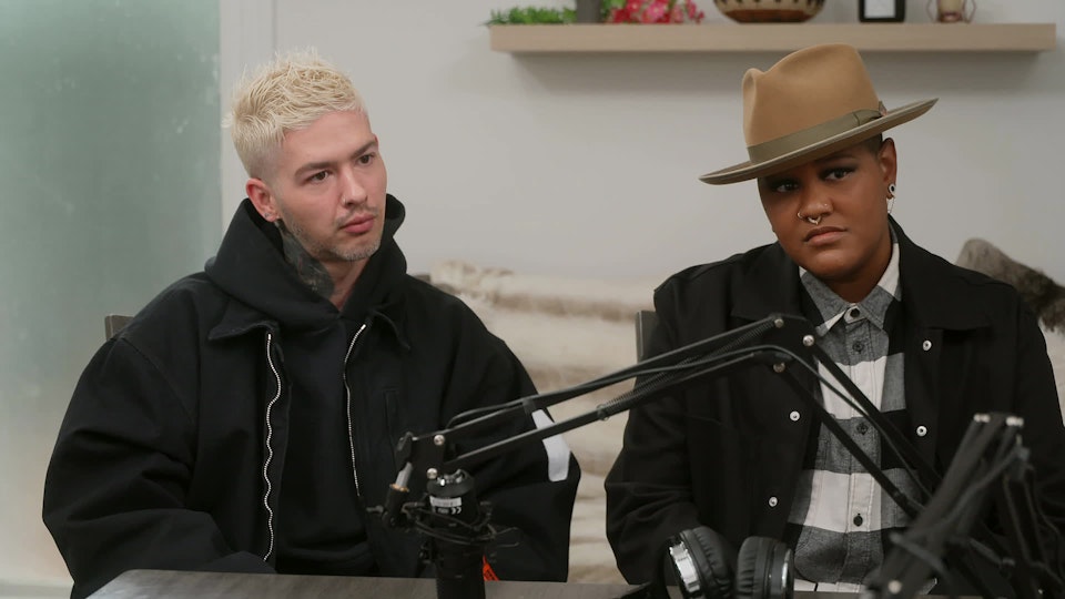 Help! Im in a Secret Relationship!