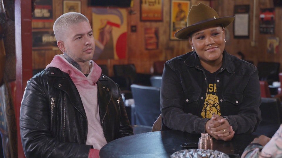 Help! Im in a Secret Relationship!