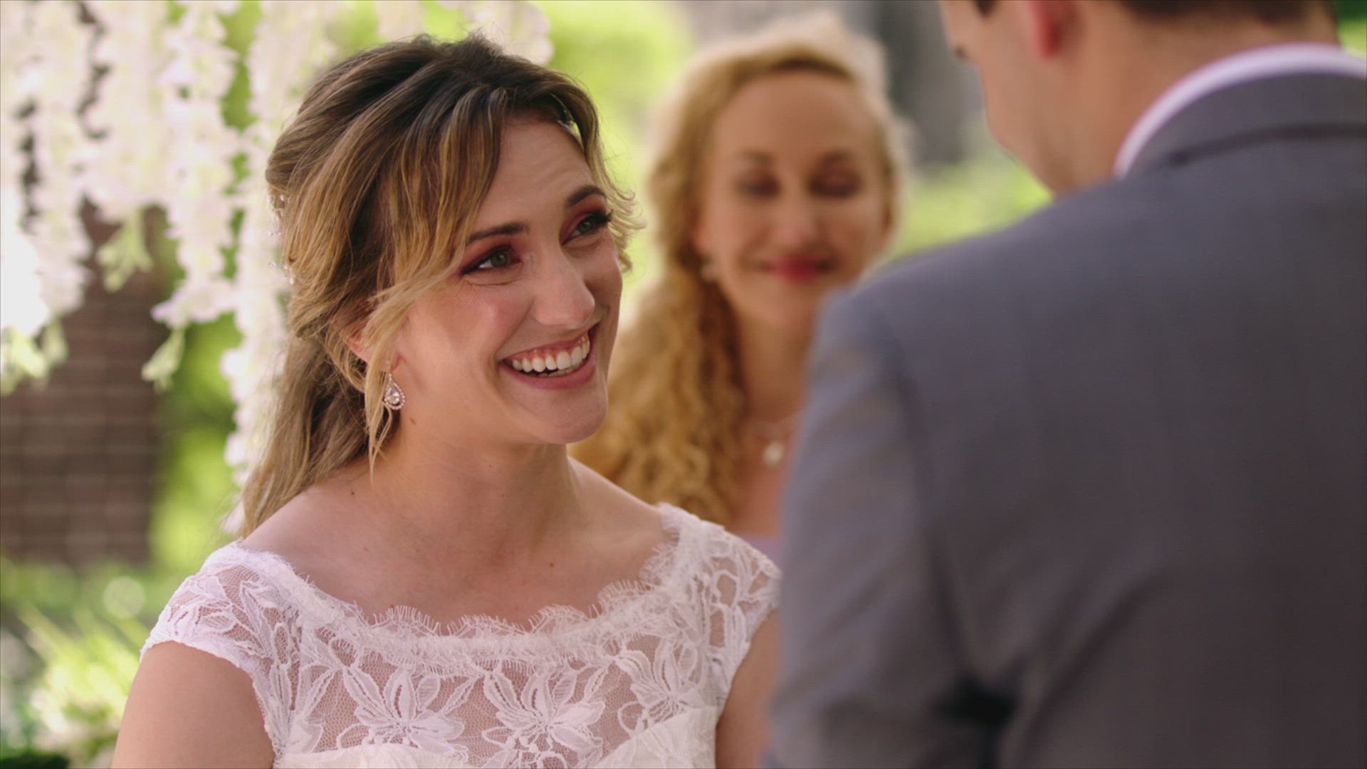 May the Best Wedding Win