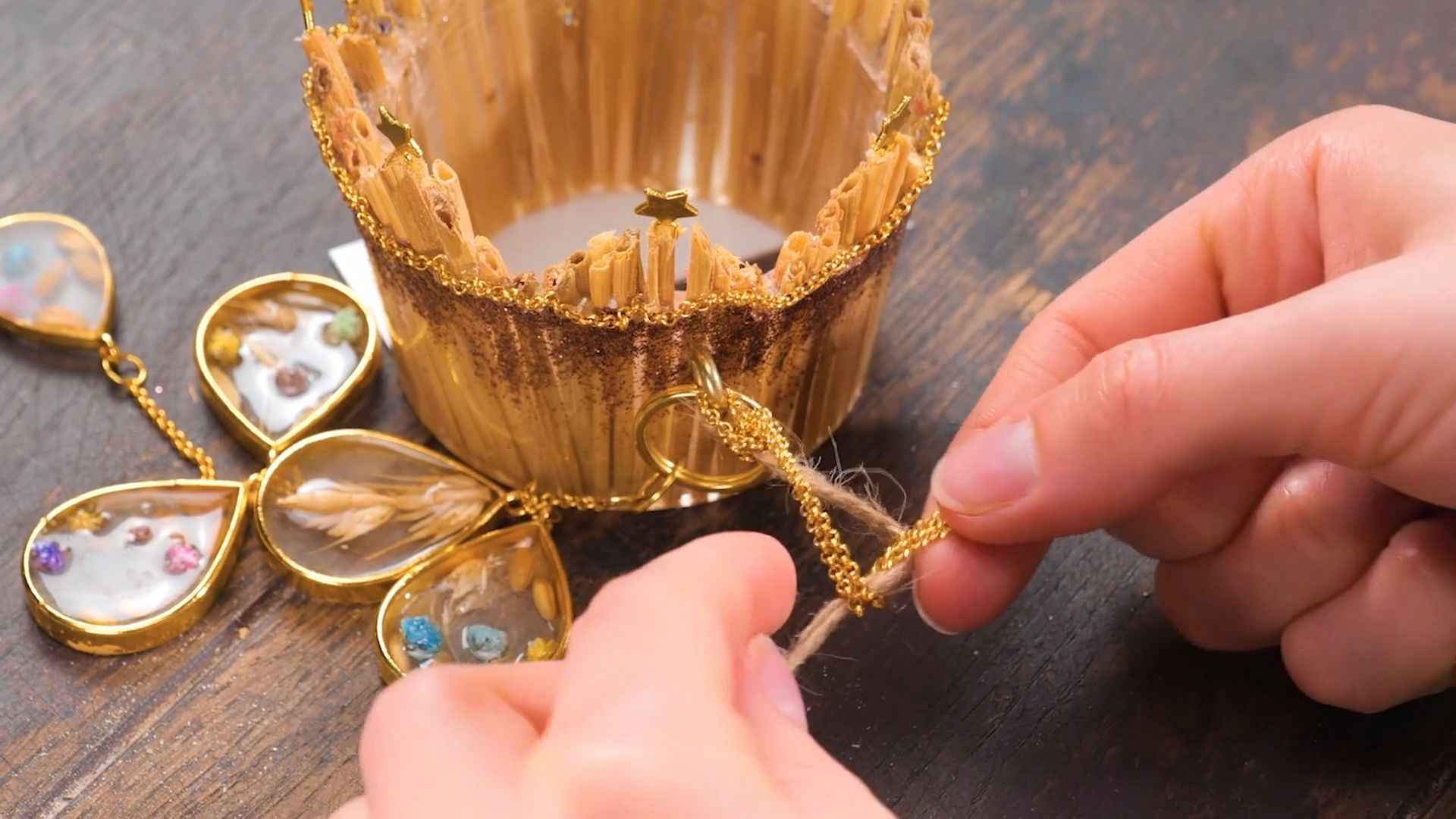 Moda Creativa: Estilo Hecho a Mano y Sostenible