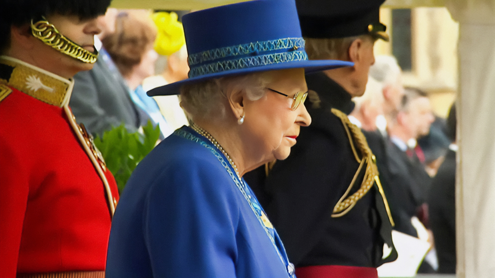 Im Dienste ihrer Majestät