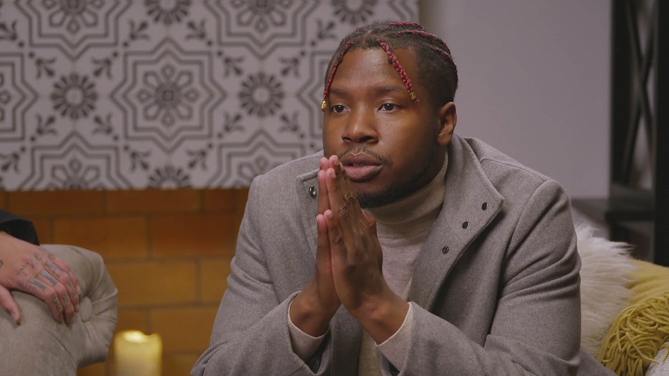 Help! Im in a Secret Relationship!