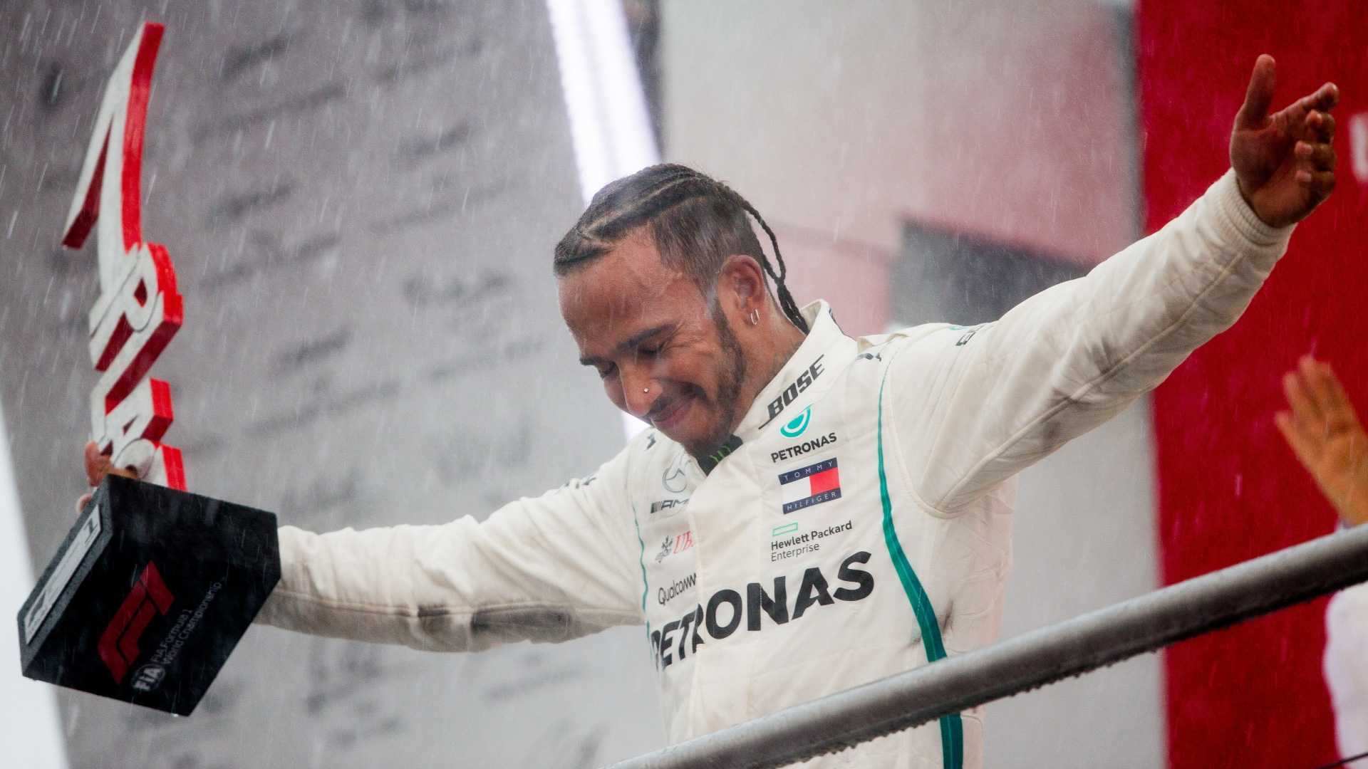 Top 10: Moments of Lewis Hamilton Brilliance