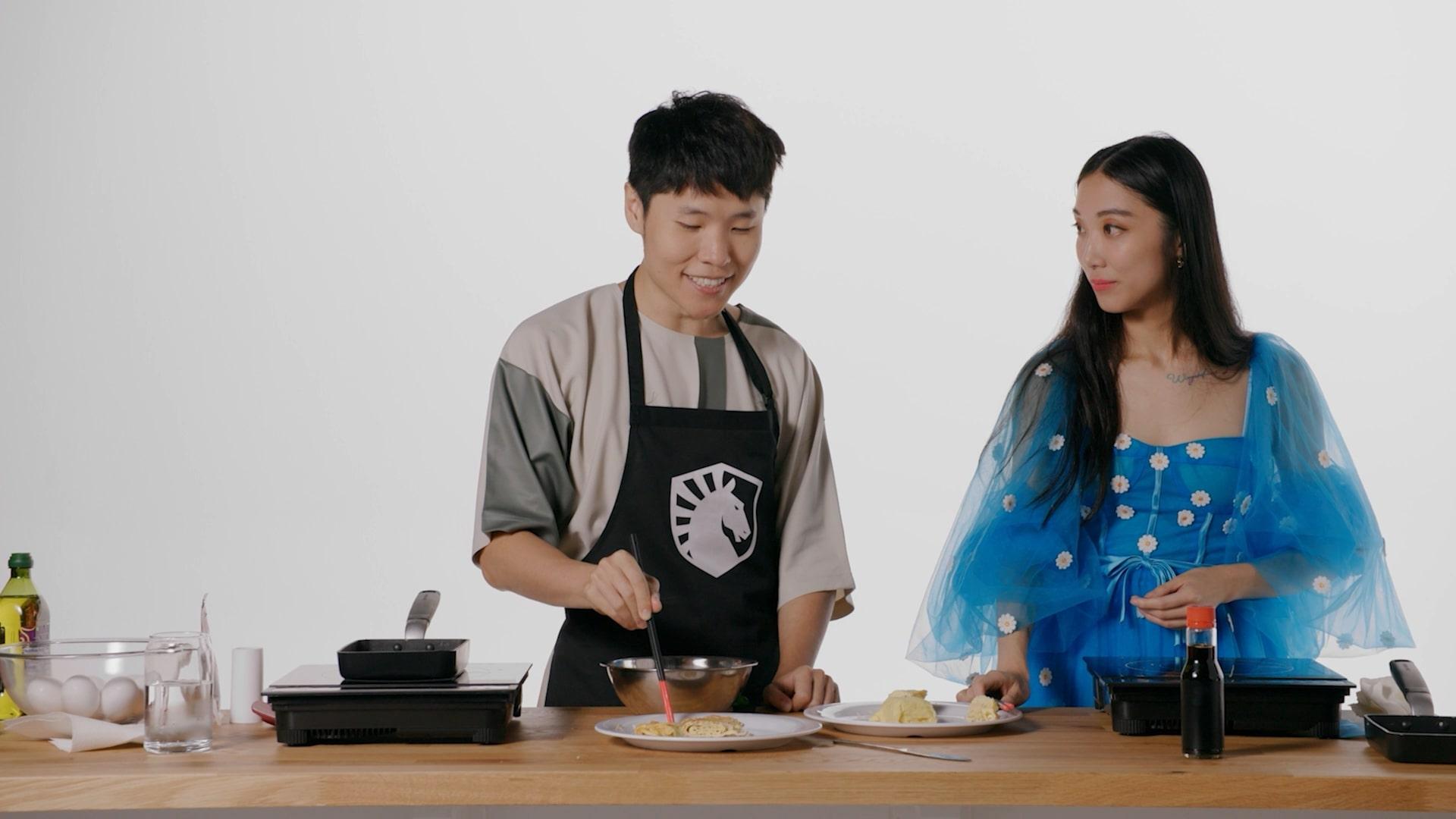 Two People Talking: Chef Triciaisabirdy