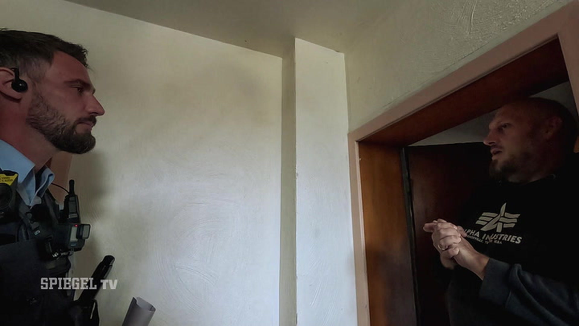 Neue Strategie der Polizei in Dortmund: Hausbesuche bei Gewalttäter