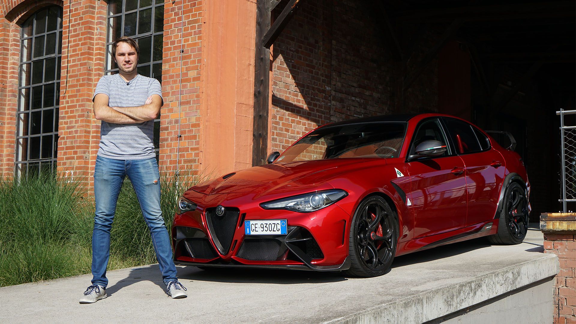 100.000€ mehr für 30 PS? | Giulia GTAm: Der schärfste Alfa aller Zeiten