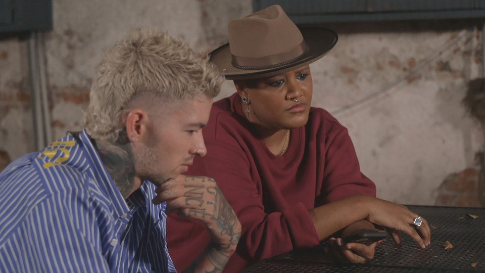 Help! Im in a Secret Relationship!