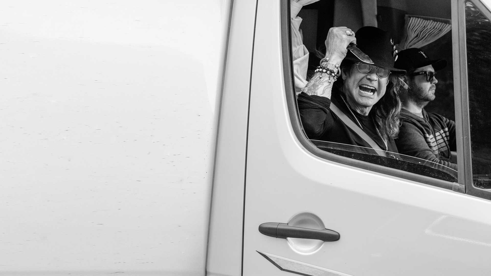 Ozzy and Jack's World Detour