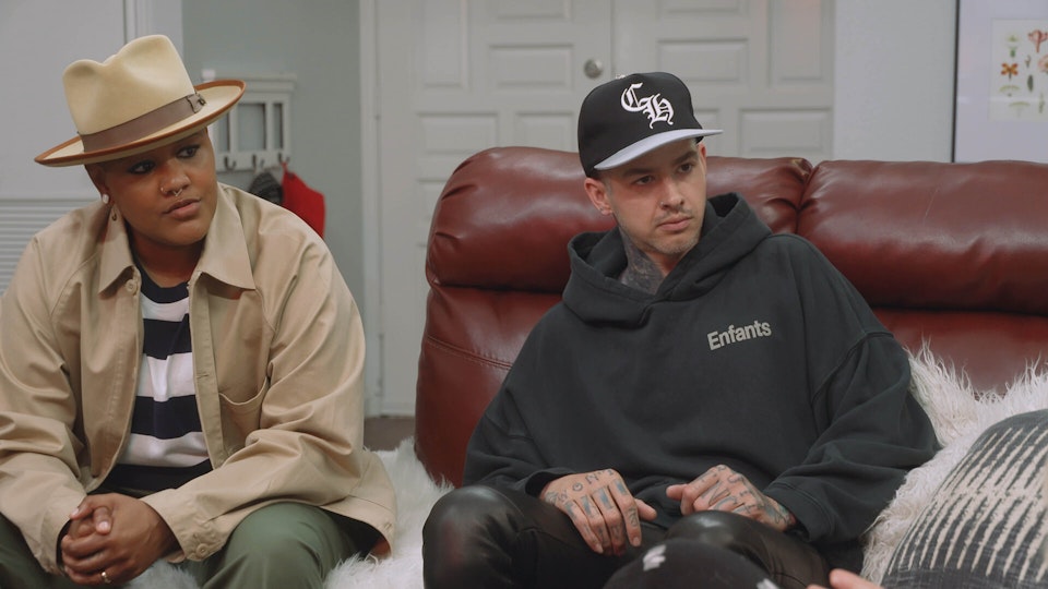 Help! Im in a Secret Relationship!