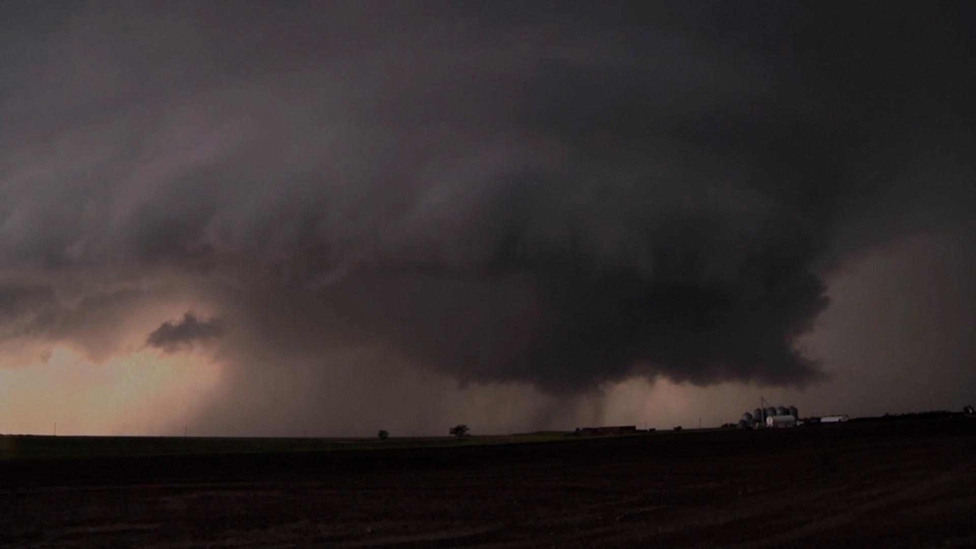 Storm Hunters | Shear Strength