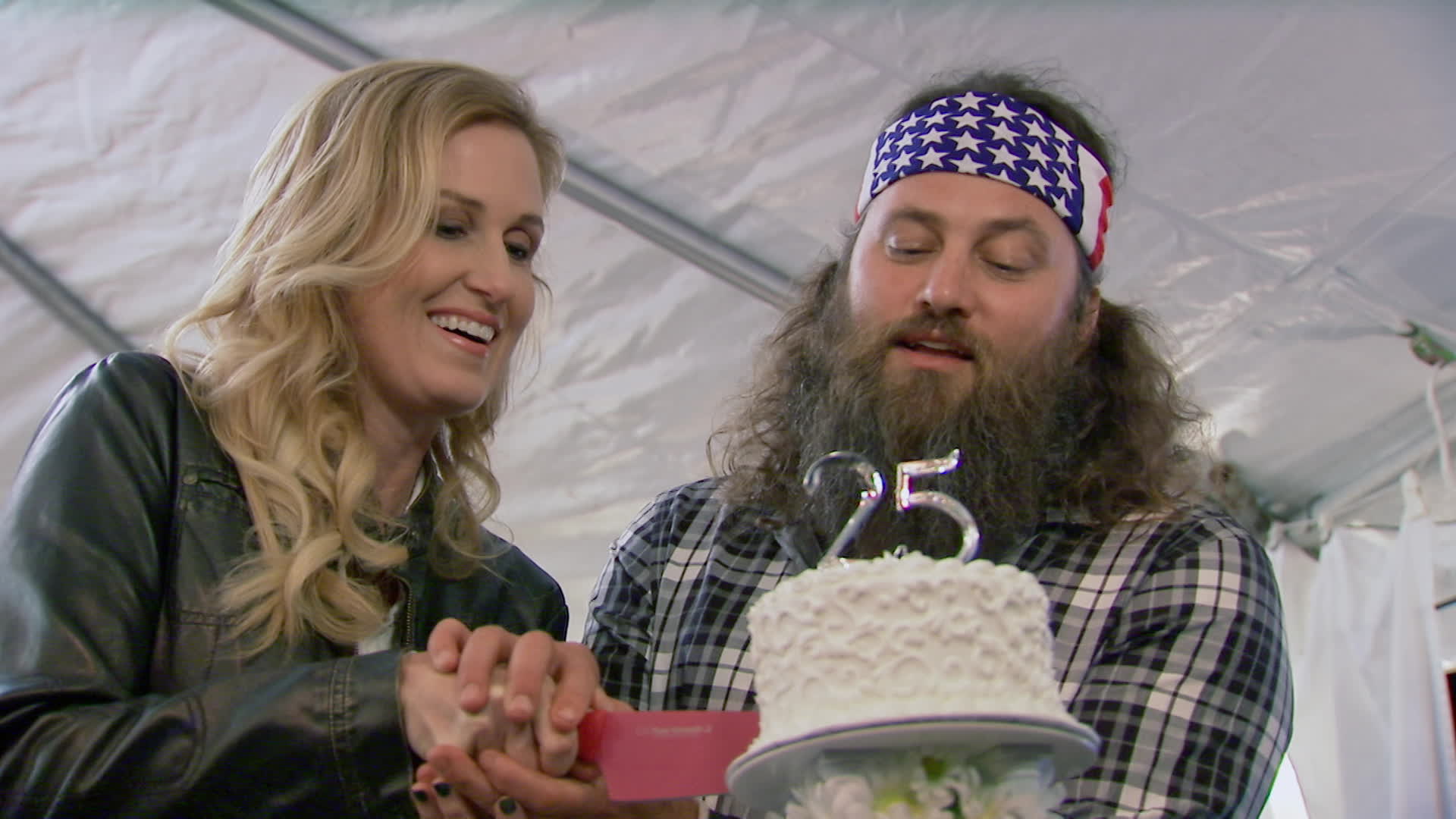 S10 E1 Willie and Korie's Anniversorry