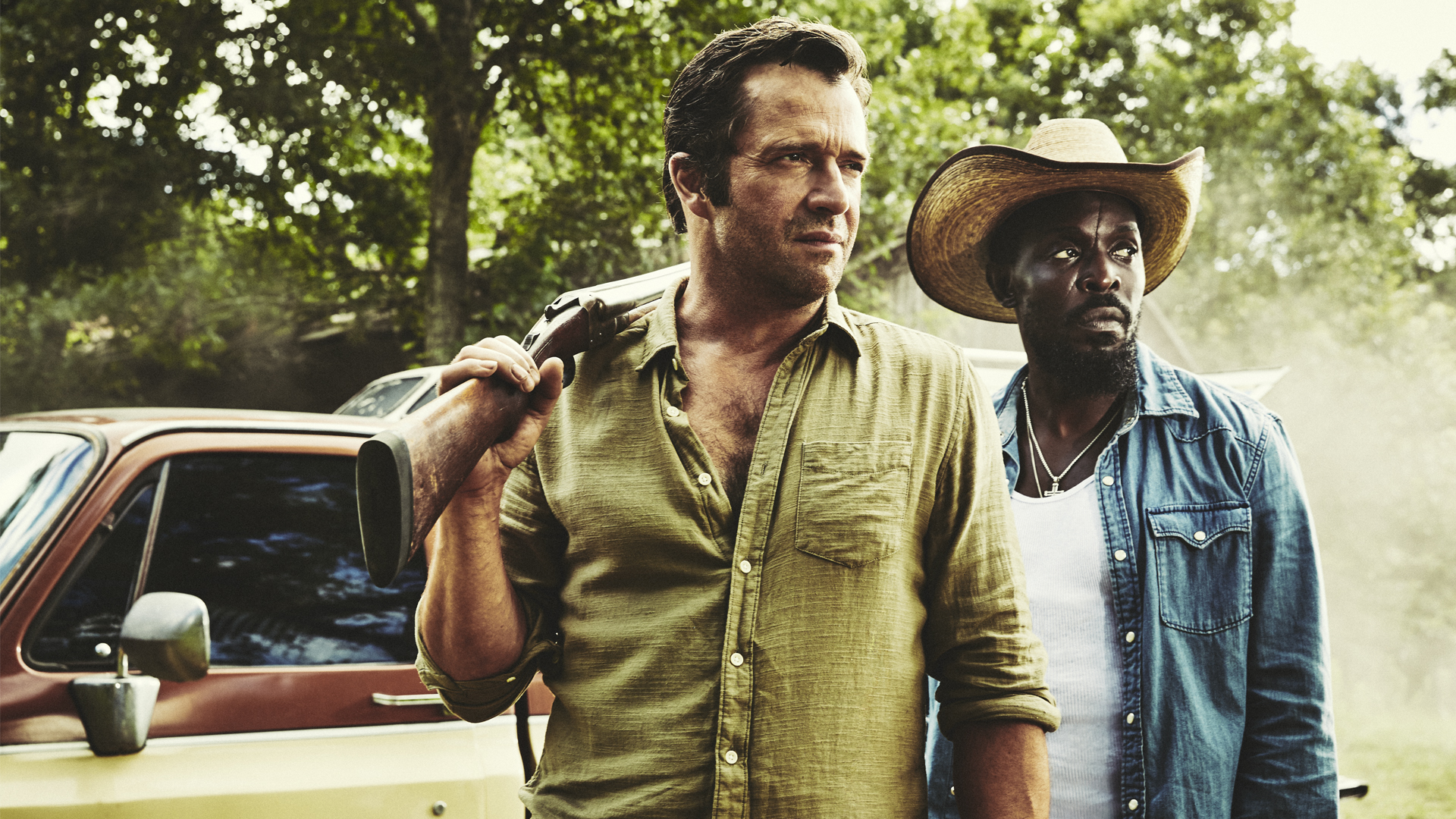 Hap and Leonard, Season 1, Episode 01, Jagdsaison