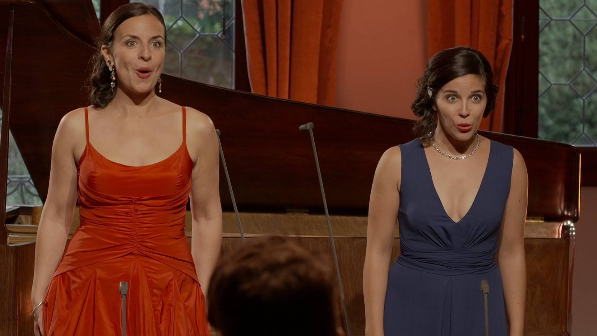 Jodie Devos, Anaik Morel & David Violi