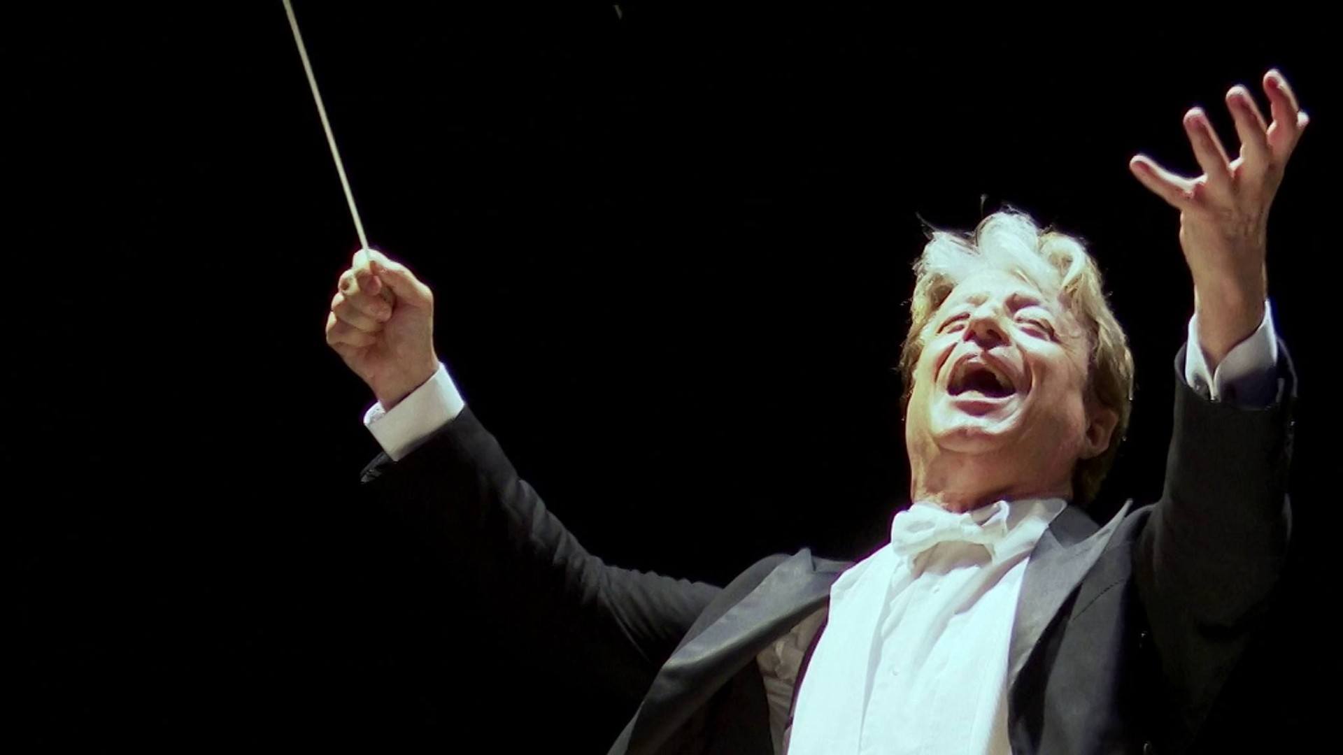 Roberto Abbado, Filarmonica Arturo Toscanini, Coro del Teatro Regio di Parma & Eleonora Buratto