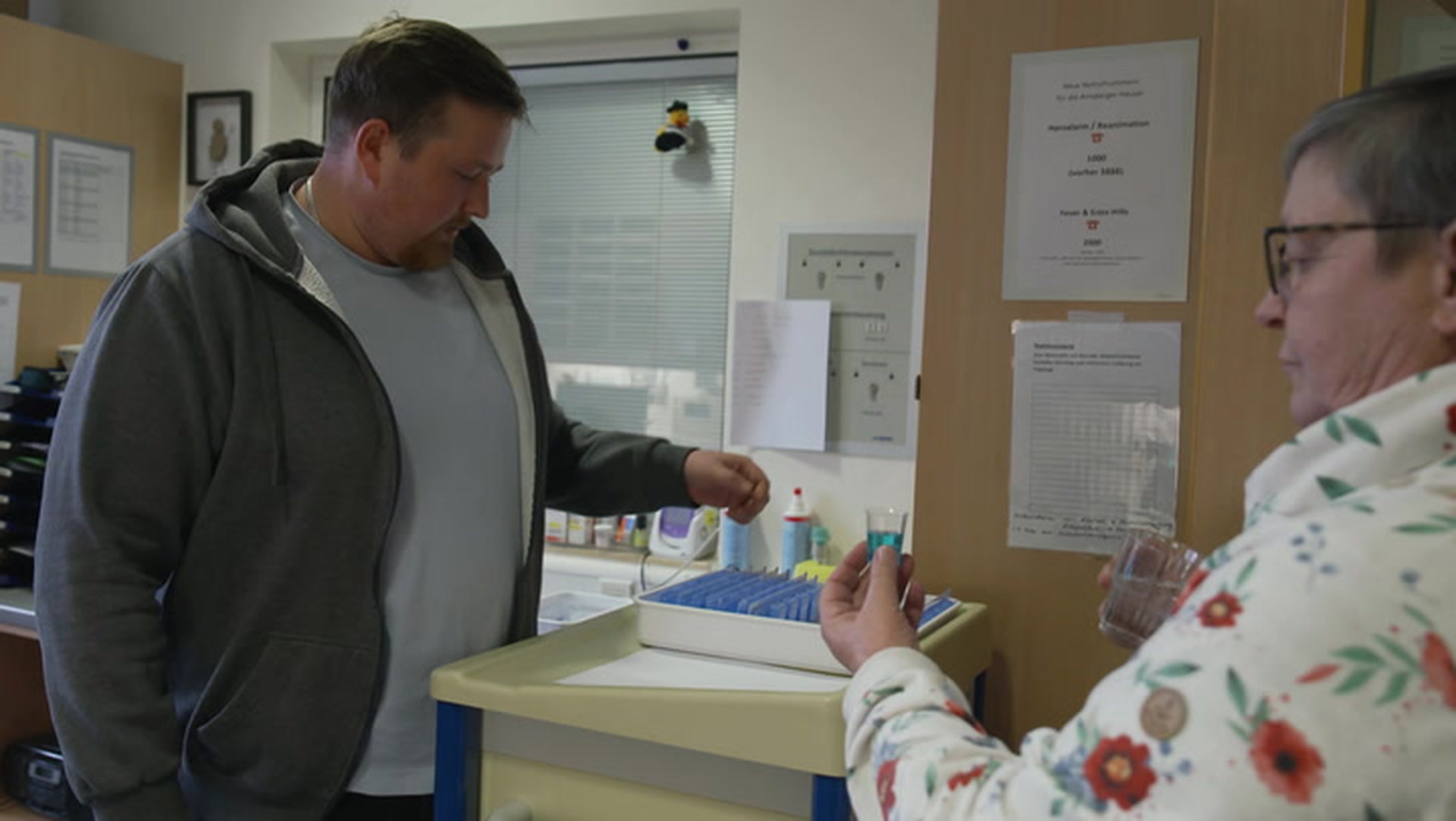 Raus aus der Medikamentenabhängigkeit: Wie durchbricht man den Teufelskreis?