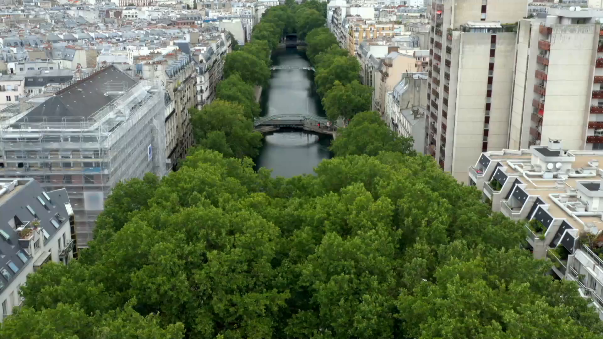 Les canaux de Paris: un patrimoine révélé