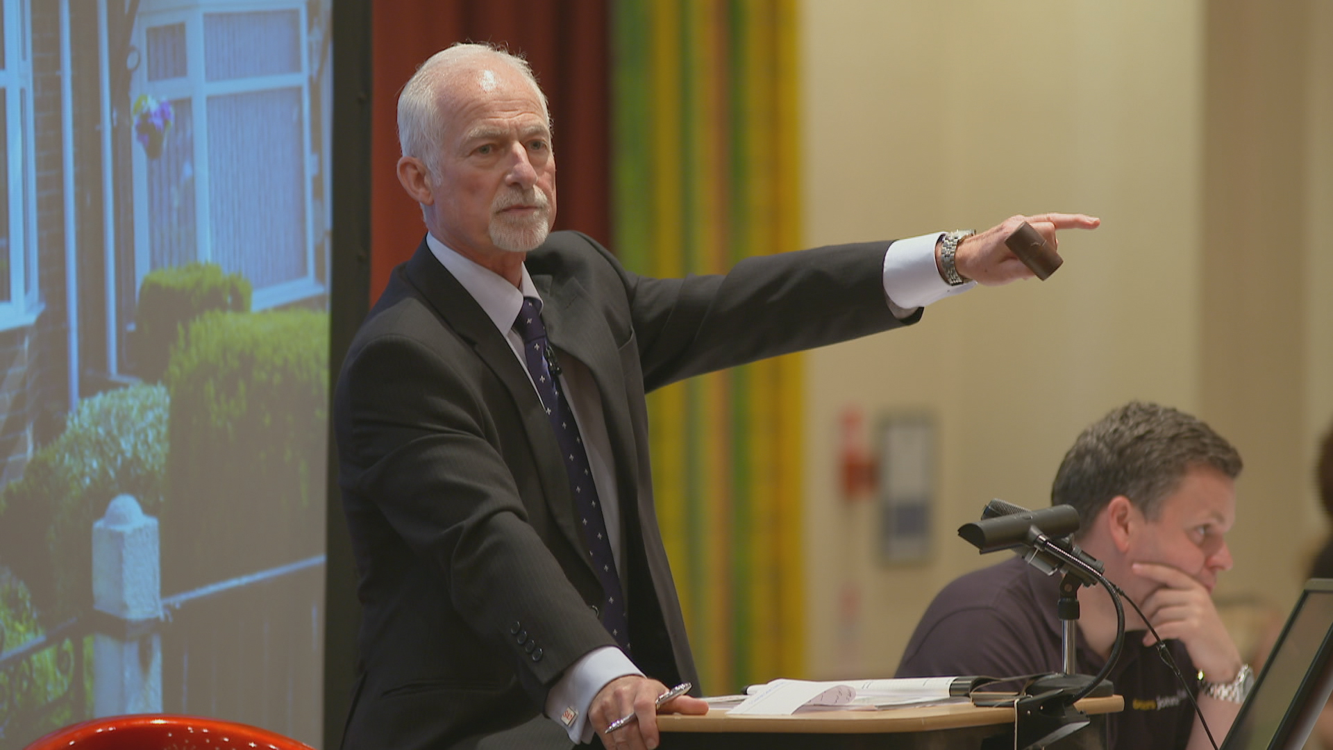 Homes Under The Hammer