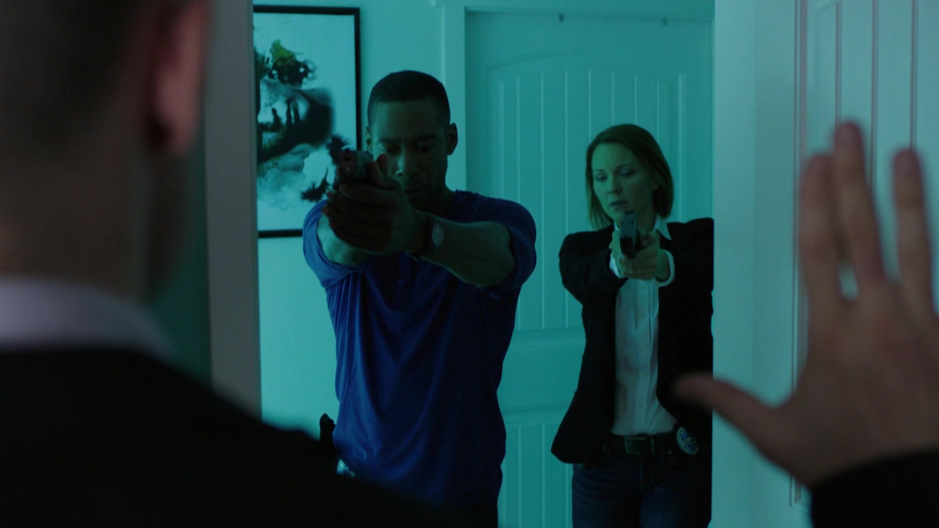 Detective McLean: Ties That Bind