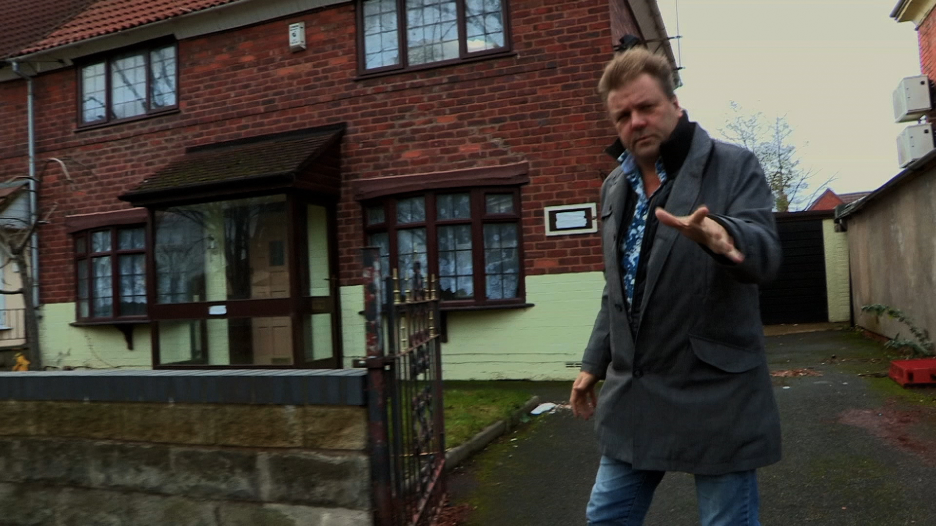 Homes Under The Hammer